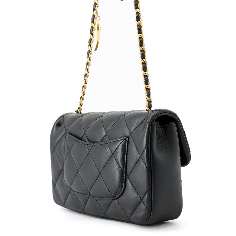 シャネル チェーンショルダーバッグ ミニ マトラッセ ココマーク ラムスキンAS3456 CHANEL ハート 黒