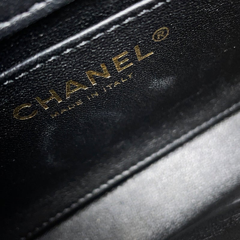 シャネル チェーンショルダーバッグ ミニ マトラッセ ココマーク ラムスキンAS3456 CHANEL ハート 黒