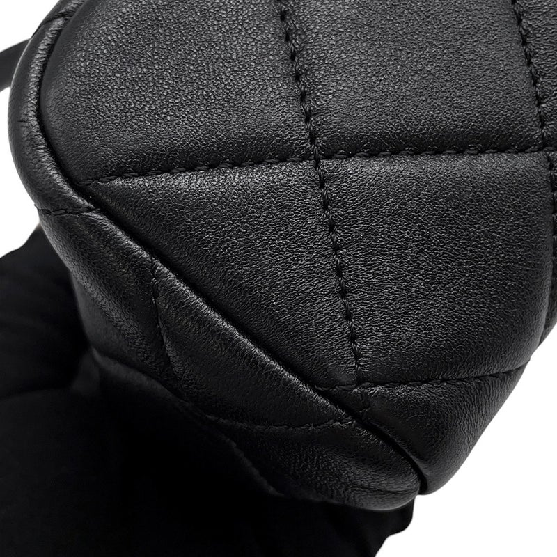 シャネル チェーンショルダーバッグ マトラッセ ココマーク ラムスキン フェイクパール AS3732 CHANEL バッグ 黒