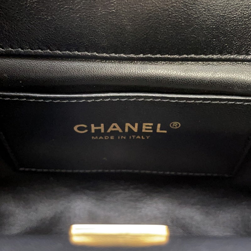 シャネル チェーンショルダーバッグ マトラッセ ココマーク ラムスキン フェイクパール AS3732 CHANEL バッグ 黒