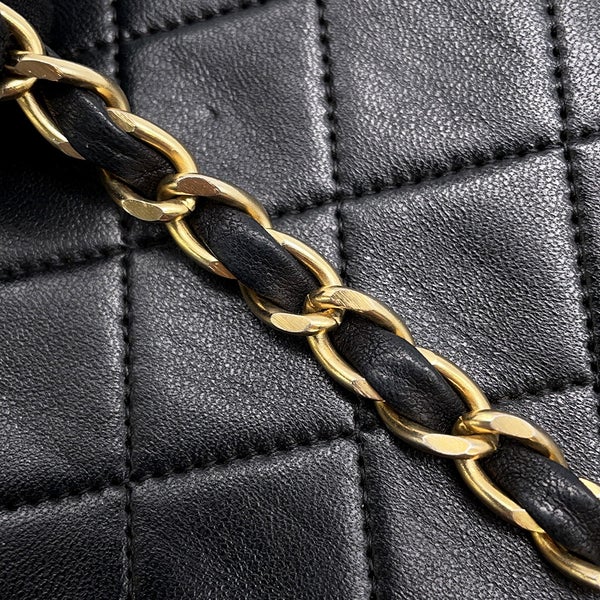 シャネル チェーンショルダーバッグ マトラッセ ココマーク ラムスキン CHANEL バッグ 黒