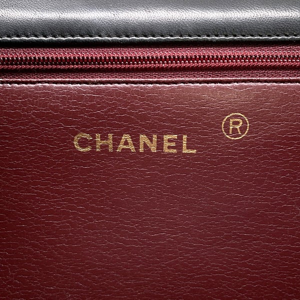 シャネル チェーンショルダーバッグ マトラッセ ココマーク ラムスキン CHANEL バッグ 黒