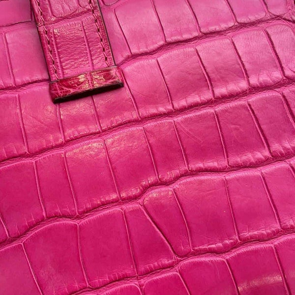 エルメス 二つ折り財布 ベアンコンパクト ローズショッキング/シルバー金具 アリゲーターマット Z刻印 HERMES 財布