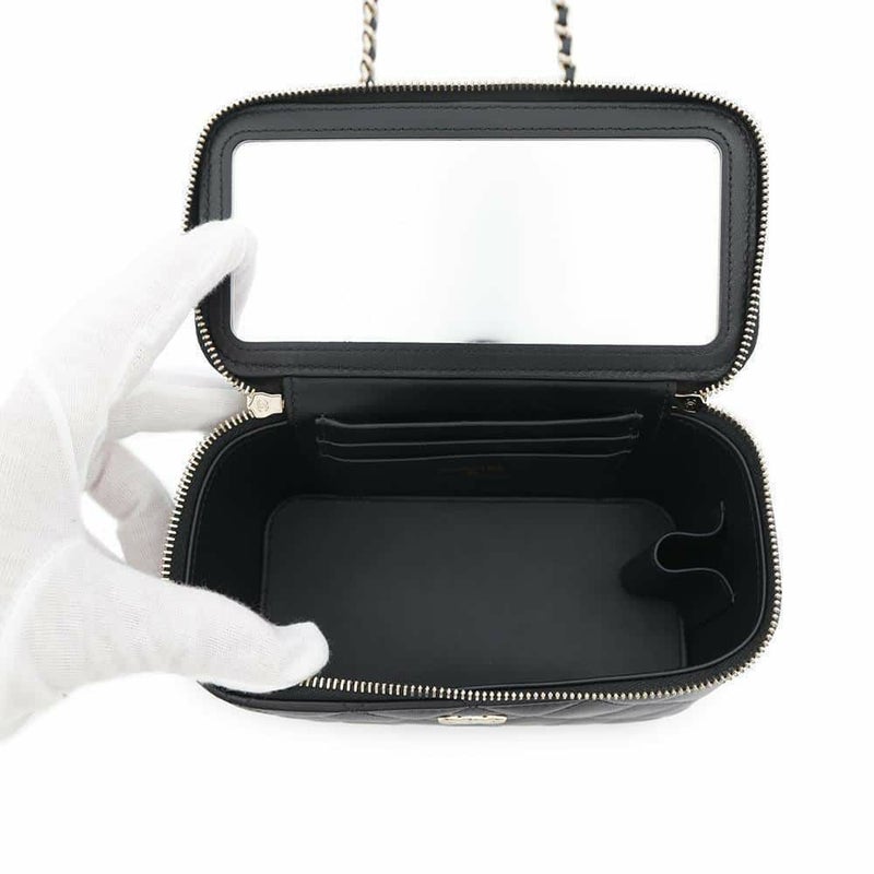 シャネル チェーンショルダーバッグ マトラッセ ココマーク ヴァニティケース ラムスキン AP2199 CHANEL 黒