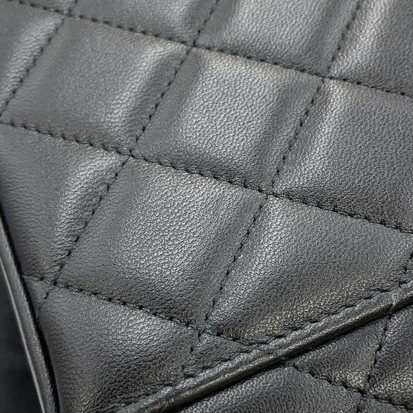 シャネル チェーンショルダーバッグ マトラッセ ココマーク ヴァニティケース ラムスキン AP2199 CHANEL 黒
