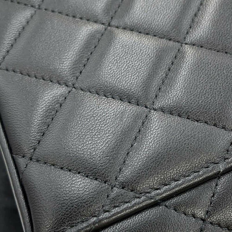 シャネル チェーンショルダーバッグ マトラッセ ココマーク ヴァニティケース ラムスキン AP2199 CHANEL 黒