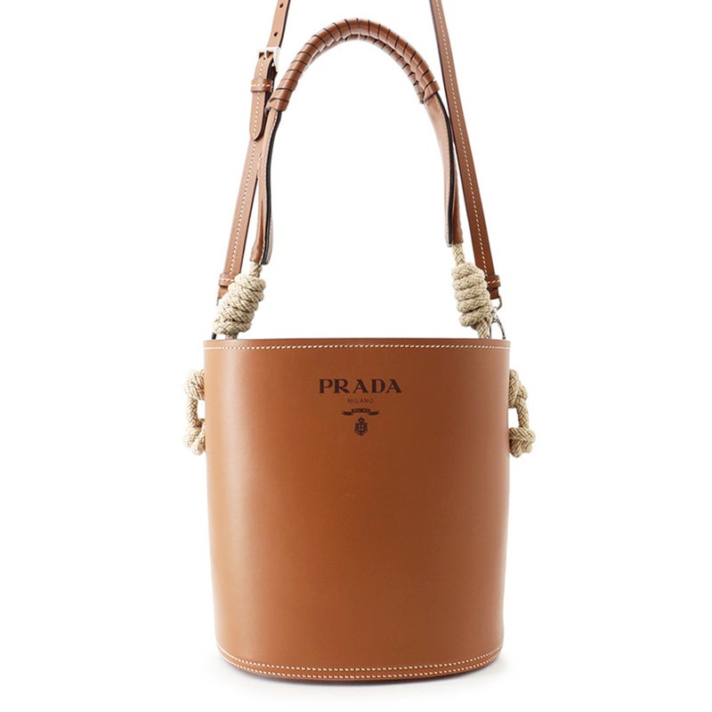 プラダ ショルダーバッグ タンブールバケット ロゴ カーフレザー 1BE050 PRADA 2way