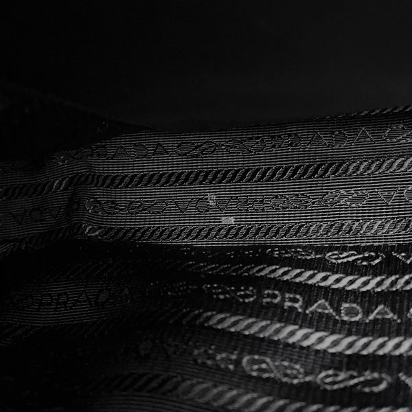 プラダ ショルダーバッグ キルティング トライアングルロゴ ナイロン 1BC232 PRADA 黒