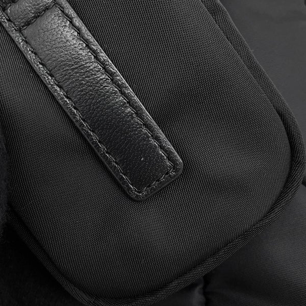 プラダ ショルダーバッグ キルティング トライアングルロゴ ナイロン 1BC232 PRADA 黒