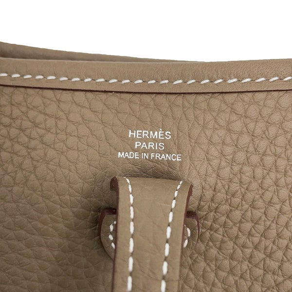 エルメス ショルダーバッグ エブリンTPM 111cm エトゥープ/ブルーインディゴ/シルバー金具 トリヨンクレマンス K刻印 HERMES