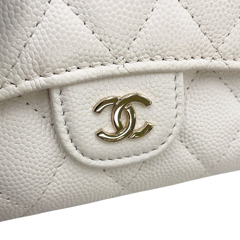 シャネル 三つ折り財布 マトラッセ ココマーク クラシック スモール フラップ ウォレット キャビアスキン AP0229 CHANEL 白