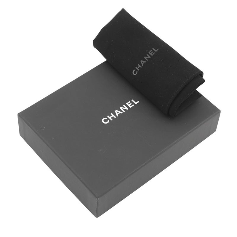 シャネル 三つ折り財布 マトラッセ ココマーク クラシック スモール フラップ ウォレット キャビアスキン AP0229 CHANEL 白