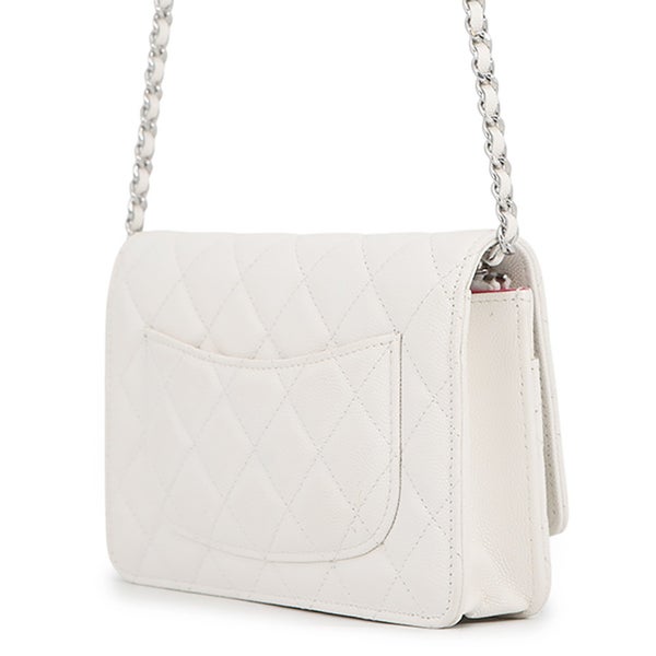 シャネル チェーンウォレット ココマーク マトラッセ CHANEL19 キャビアスキン CHANEL 財布 白