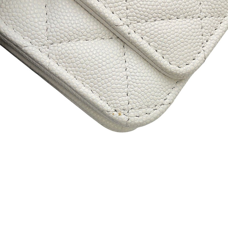 シャネル チェーンウォレット ココマーク マトラッセ CHANEL19 キャビアスキン CHANEL 財布 白