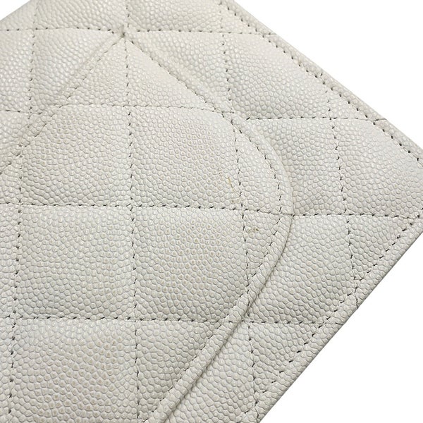 シャネル チェーンウォレット ココマーク マトラッセ CHANEL19 キャビアスキン CHANEL 財布 白
