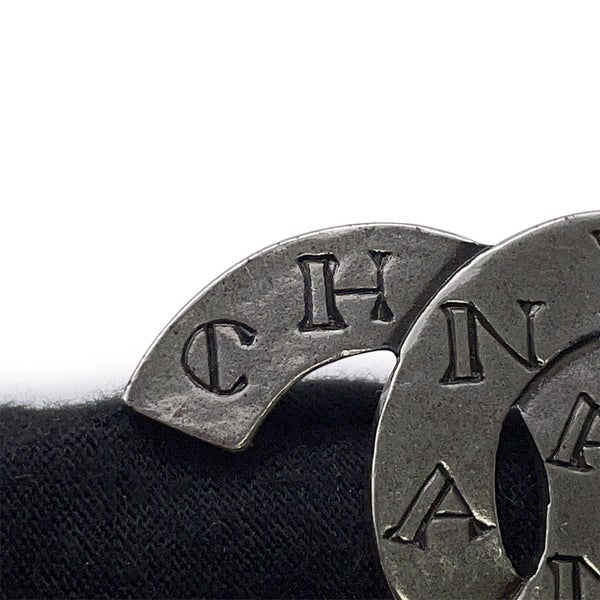 シャネル ブローチ ココマーク ロゴ 99 A CHANEL アクセサリー