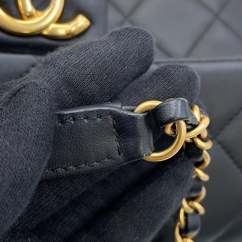シャネル チェーンショルダーバッグ マトラッセ ココマーク トップハンドル ラムスキン AS1358 CHANEL 黒