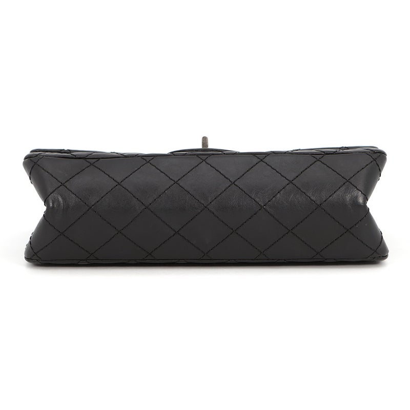 シャネル チェーンショルダーバッグ マトラッセ 2.55 エイジドカーフレザー A37586 CHANEL 黒