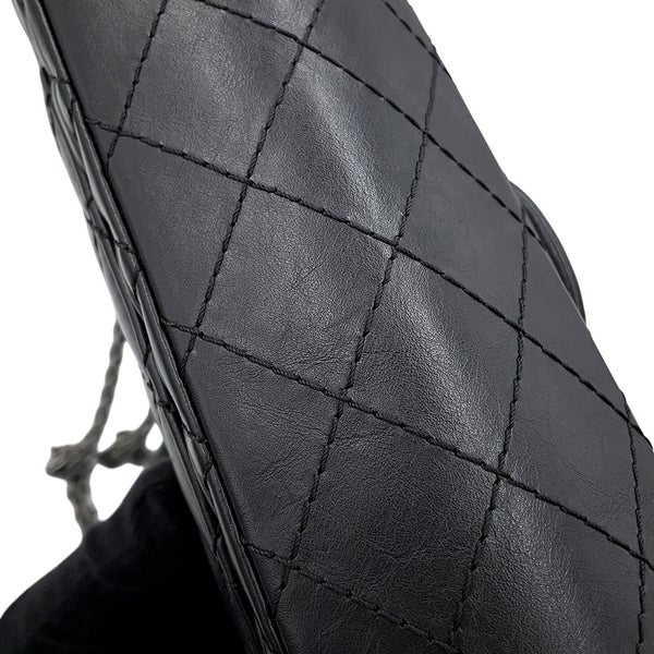 シャネル チェーンショルダーバッグ マトラッセ 2.55 エイジドカーフレザー A37586 CHANEL 黒