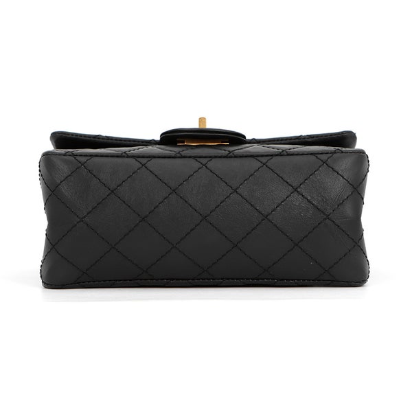 シャネル チェーンショルダーバッグ マトラッセ 2.55 ミニ エイジドカーフレザー AS0874 CHANEL 黒