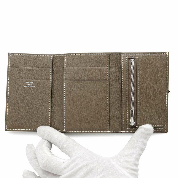 エルメス 三つ折り財布 ベアン コンビネ エトゥープ/シルバー金具 シェブルミゾル W刻印 シェーブル
