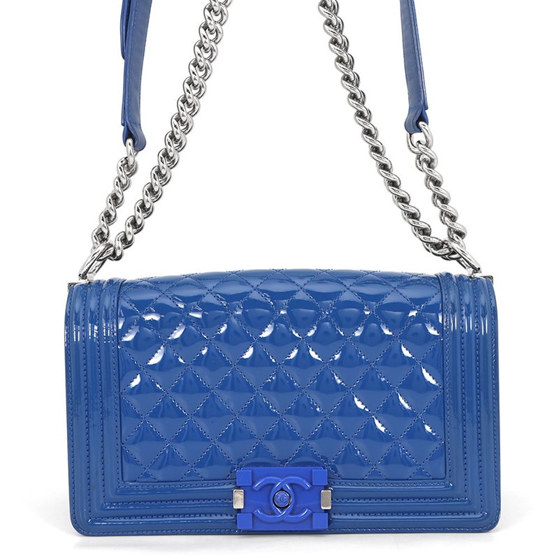 シャネル チェーンショルダーバッグ ボーイシャネル25 マトラッセ ココマーク パテント A67086CHANEL バッグ