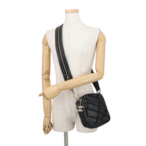 シャネル ショルダーバッグ ココマーク レザー CHANEL ミニバッグ 黒