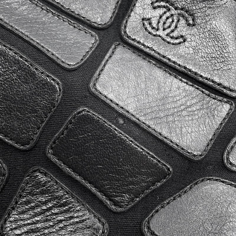 シャネル ショルダーバッグ ココマーク レザー CHANEL ミニバッグ 黒