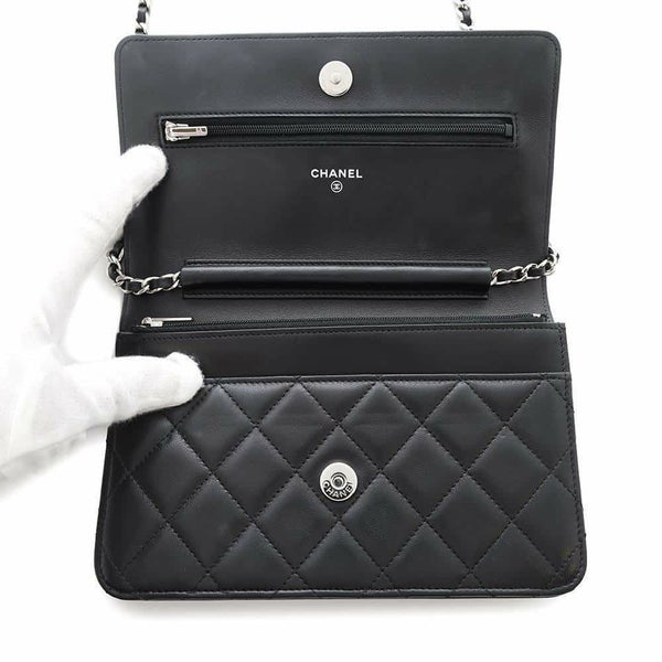 シャネル チェーンウォレット クラシック マトラッセ ココマーク ラムスキン AP0250 CHANEL 財布 黒