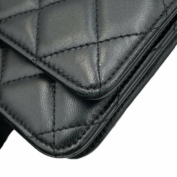 シャネル チェーンウォレット クラシック マトラッセ ココマーク ラムスキン AP0250 CHANEL 財布 黒