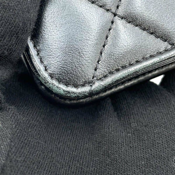 シャネル チェーンウォレット クラシック マトラッセ ココマーク ラムスキン AP0250 CHANEL 財布 黒