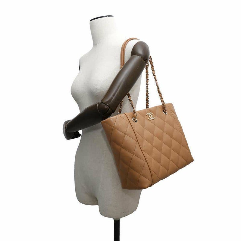 シャネル チェーントートバッグ マトラッセ ココマーク キャビアスキン AS3818 CHANEL