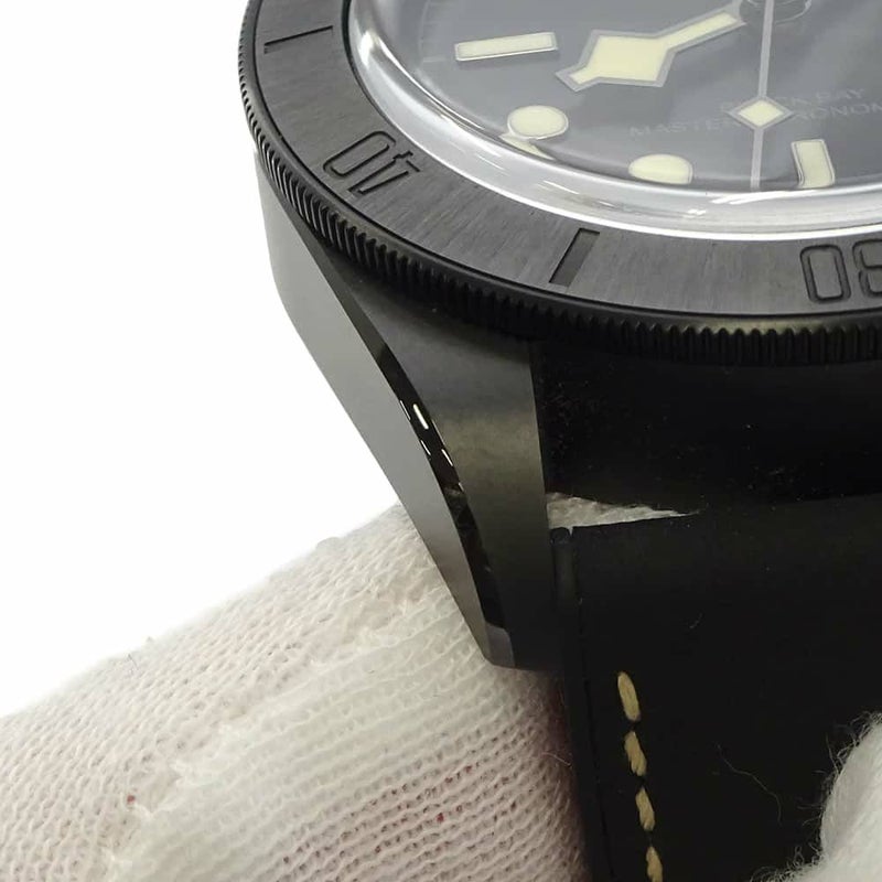 チュードル ブラックベイ セラミック M79210CNU-0001 TUDOR チューダー 腕時計 黒文字盤