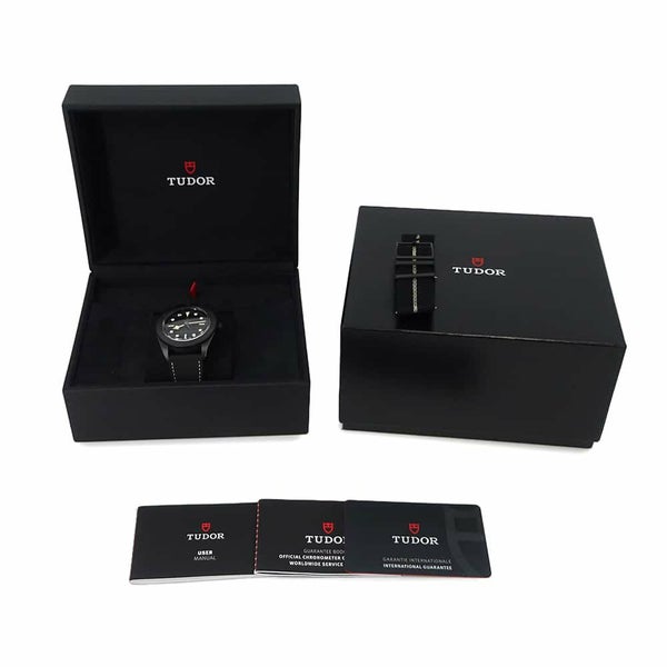 チュードル ブラックベイ セラミック M79210CNU-0001 TUDOR チューダー 腕時計 黒文字盤