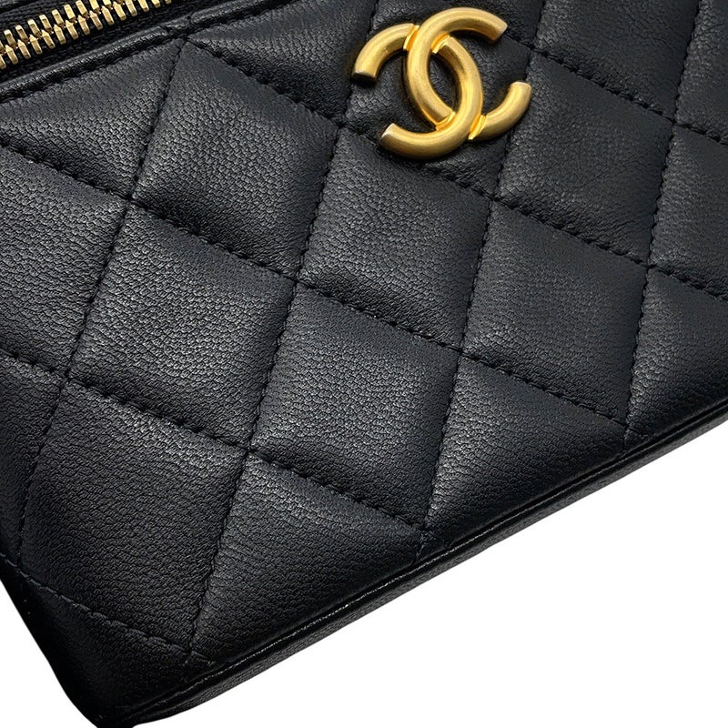 シャネル チェーンショルダーバッグ  バニティ マトラッセ ココマーク ラムスキン AP2550 CHANEL ヴァニティ 黒