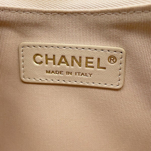 シャネル チェーンショルダーバッグ マトラッセ スモールホーボー ココマーク ラムスキン AS3917 CHANEL バッグ