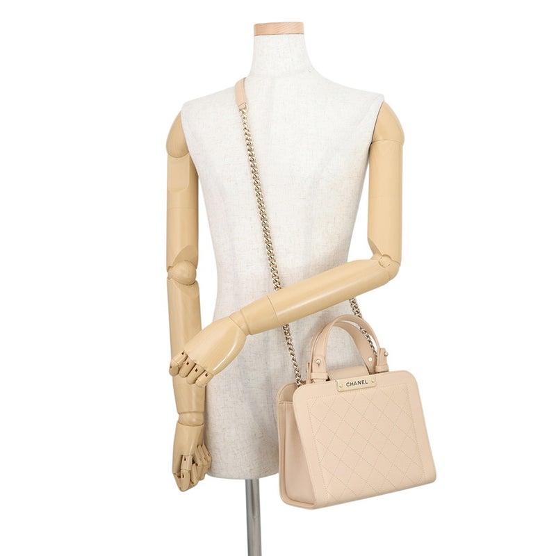 シャネル チェーンショルダーバッグ マトラッセ カーフレザー CHANEL 2way バッグ