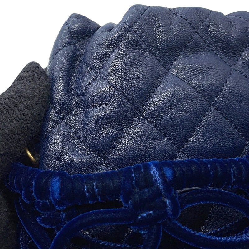 シャネル チェーンショルダーバッグ ココマーク マトラッセ ドローストリング レザー/ベルベット CHANEL バッグ