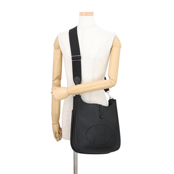 エルメス ショルダーバッグ エブリン3 PM ブラック/シルバー金具 トリヨンクレマンス K刻印 HERMES Evelyne