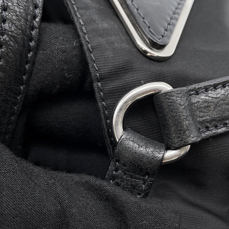 プラダ トートバッグ トライアングルロゴ ナイロン PRADA バッグ 黒