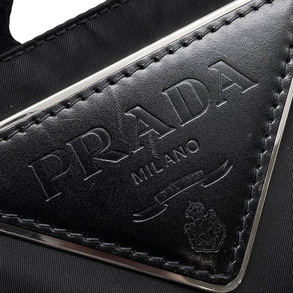 プラダ トートバッグ トライアングルロゴ ナイロン PRADA バッグ 黒