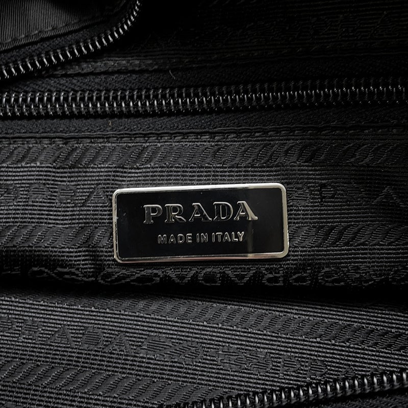 プラダ トートバッグ トライアングルロゴ ナイロン PRADA バッグ 黒