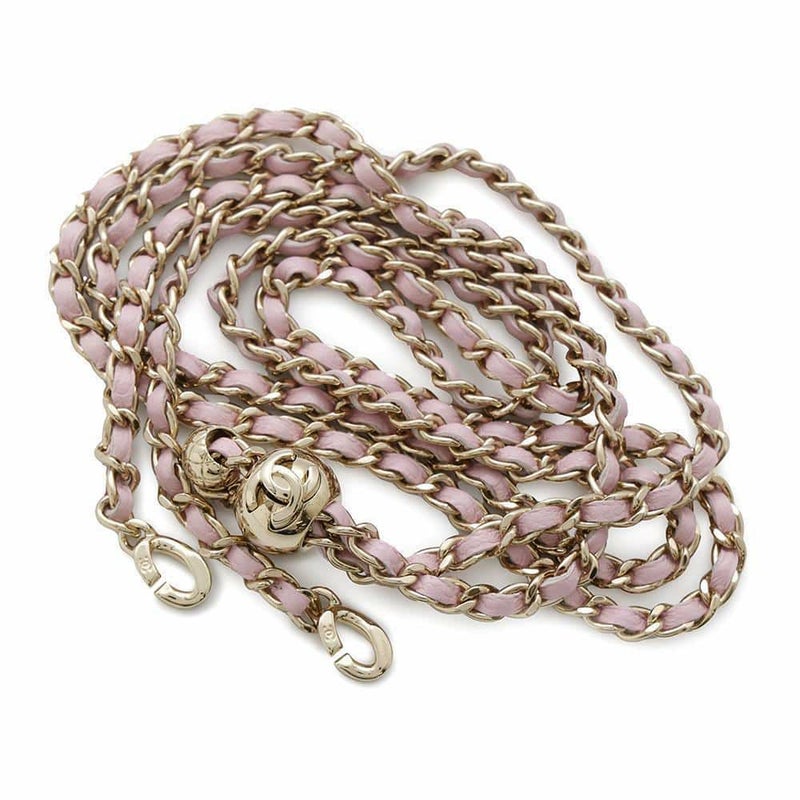 シャネル iPhoneケース マトラッセ ココマーク カードケース付き キャビアスキン AP2689 iphone13pro対応