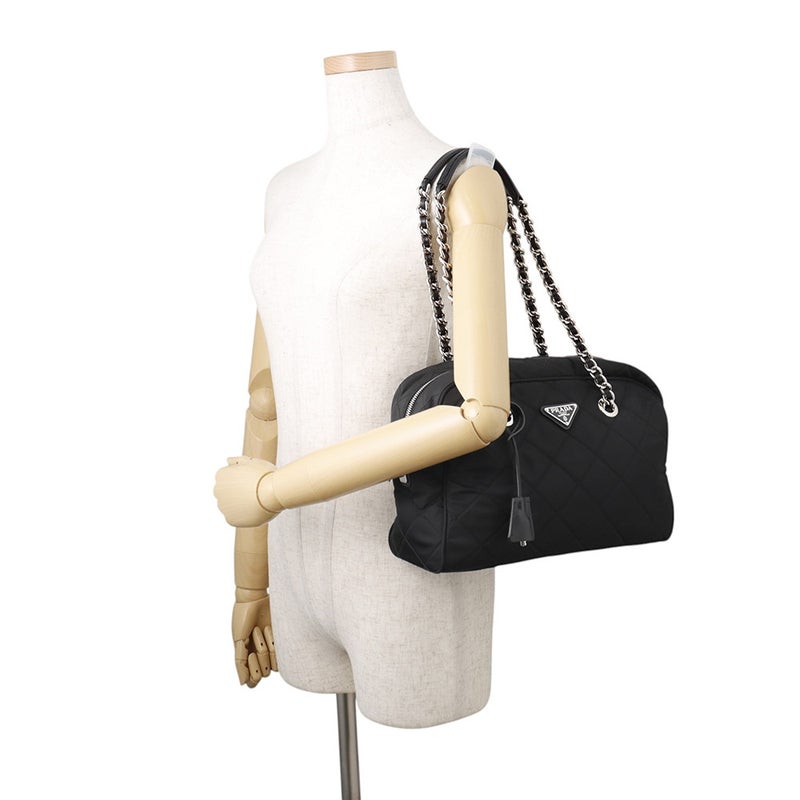 プラダ チェーンショルダーバッグ トライアングルロゴ キルティング ナイロン 1BB903 PRADA 黒