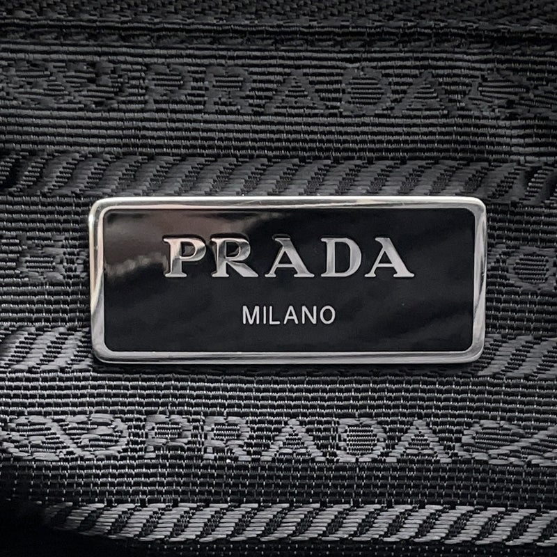 プラダ チェーンショルダーバッグ トライアングルロゴ キルティング ナイロン 1BB903 PRADA 黒