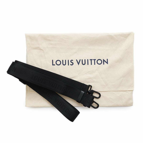 ルイヴィトン ショルダーバッグ モノグラム・エクリプス アルファ・メッセンジャー M46955 ヴィトン ブラック 黒