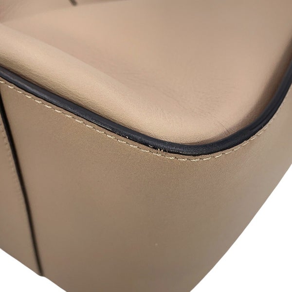 ロエベ ショルダーバッグ ハンモック スモール レザー 387.30.S35 LOEWE 2WAY セール品