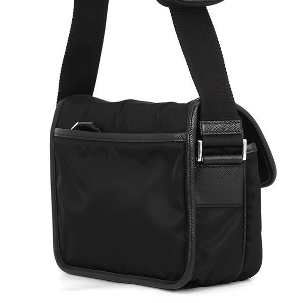 プラダ ショルダーバッグ Re-Nylon トライアングルロゴ ナイロン サフィアーノレザー 2VD034 PRADA 黒