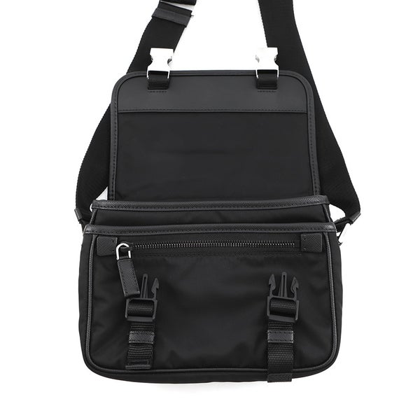 プラダ ショルダーバッグ Re-Nylon トライアングルロゴ ナイロン サフィアーノレザー 2VD034 PRADA 黒