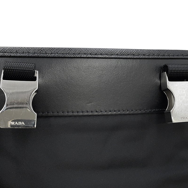 プラダ ショルダーバッグ Re-Nylon トライアングルロゴ ナイロン サフィアーノレザー 2VD034 PRADA 黒